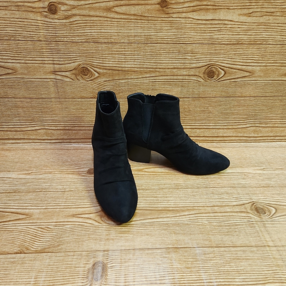 Cato C. Comfort Est. 1946 Faux Black Suede Women's Heeled Booties Size 10M